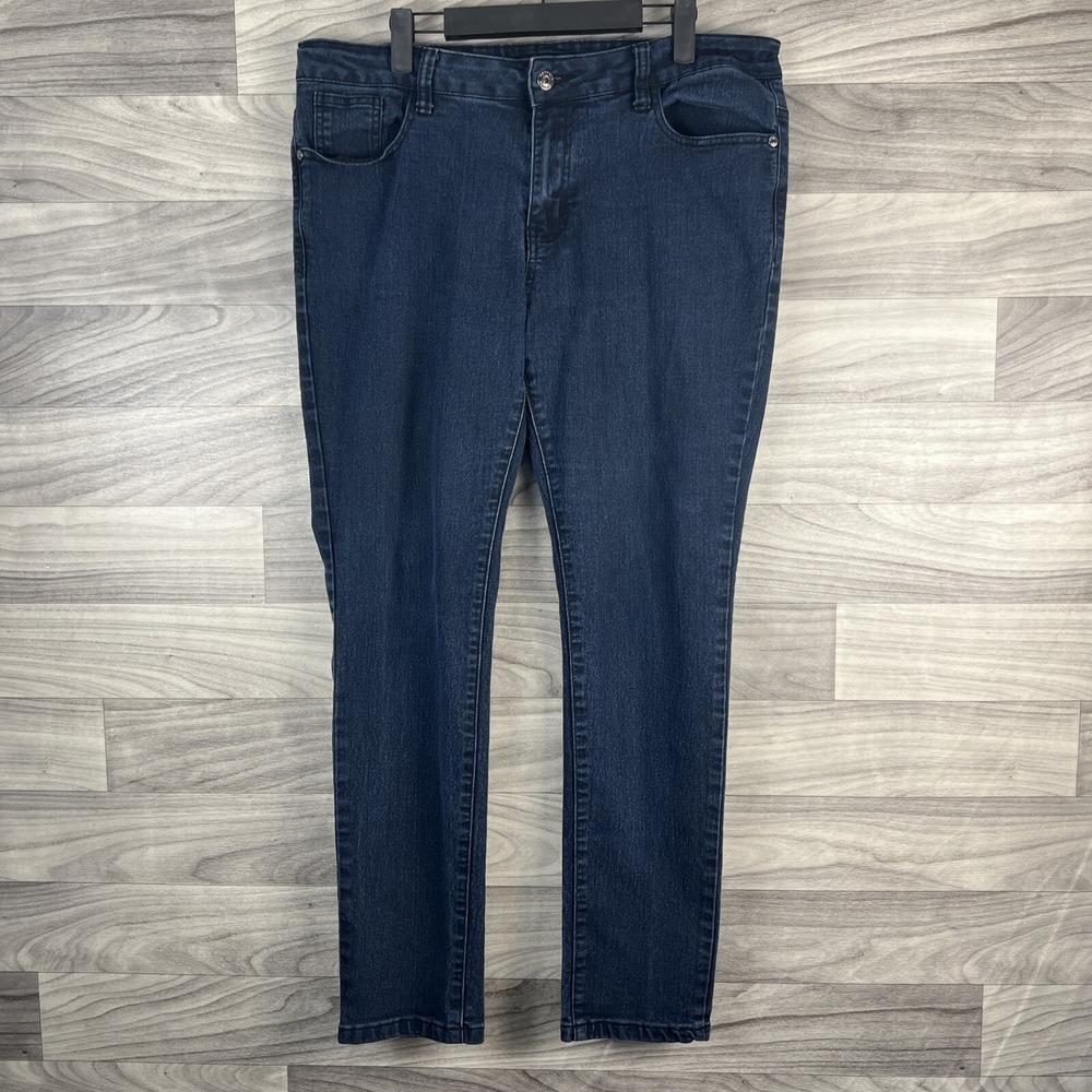 Kenneth Lopez Women's Straight Leg Dark Wash Stretch Jeans - Size 16